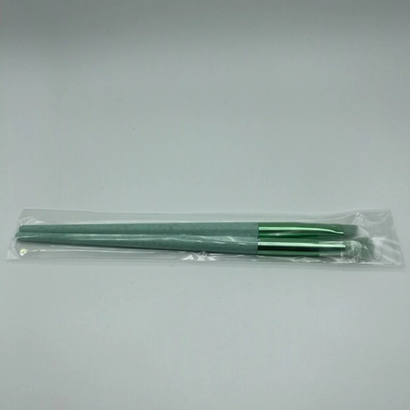 Elaina Badro Divine Duo Brush Set - Picture 4 of 5